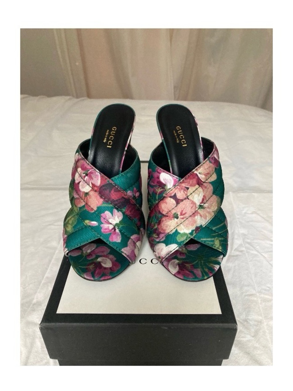 🛍️ Gucci Authentic & STUNNING Bloom Satin Floral Print Mules with Packaging